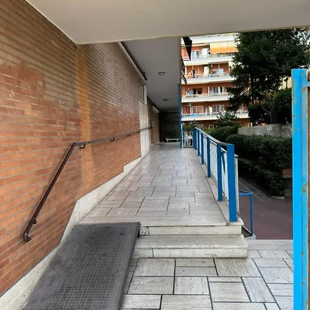 Trilocale Vicino Al Mare Apartamento
