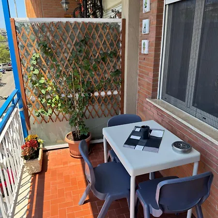 Trilocale Vicino Al Mare Apartamento
